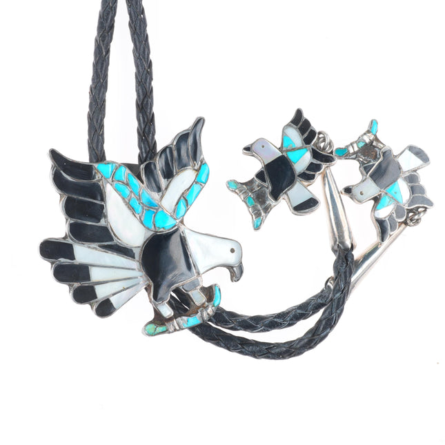 c1960 c-31 vintage Zuni sterling silver eagle bolo tie with fancy dangle tips