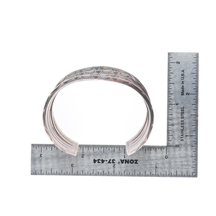 6.25" c1940's Navajo 5 stack carinated stamped cuff bracelet sterling silver