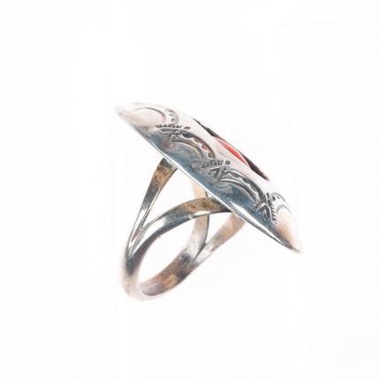 sz6.5 Raymond C Yazzie Navajo sterling silver coral shadowbox stamped ring