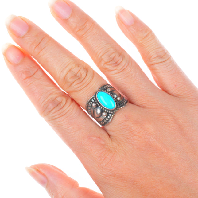 sz7.5 Derrick Gordon Navajo sterling silver deep stamped concho ring w/turquoise