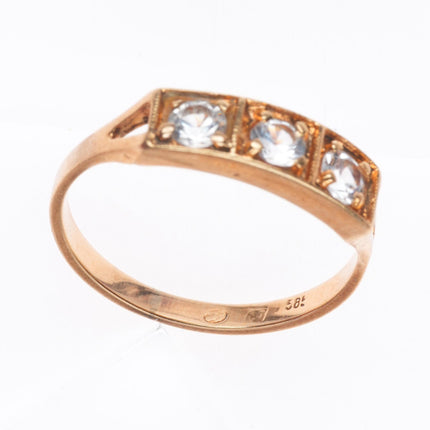 sz7.5 antique 14k yellow gold White Sapphire 3 stone size 7.5 women's ring