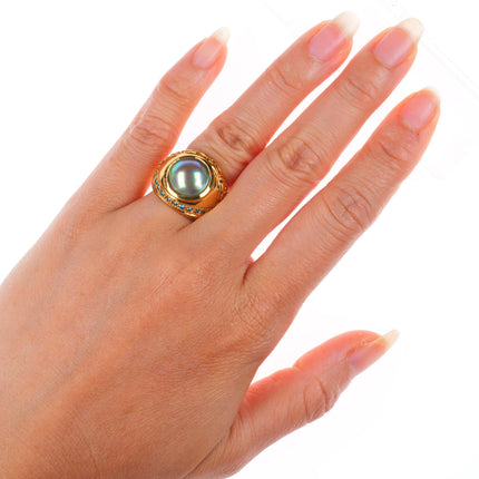 sz5.5 18k yellow gold, blue Diamond, Sapphire, mabe pearl cocktail ring
