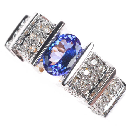 sz5.25 18k rose and white gold Tanzanite ring with pave set diamonds