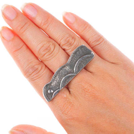 sz10 large vintage Tufa Cast sterling silver Native American animal ring