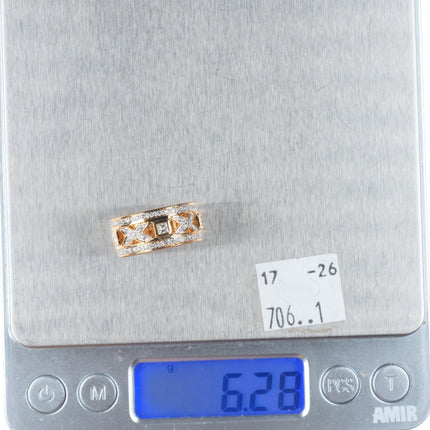 sz6.25 14k yellow gold, Diamond X pattern reticulated band ring