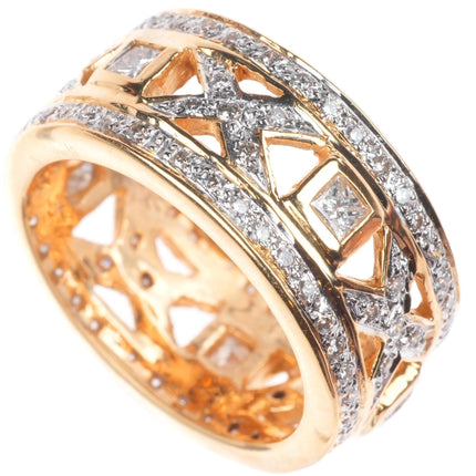 sz6.25 14k yellow gold, Diamond X pattern reticulated band ring