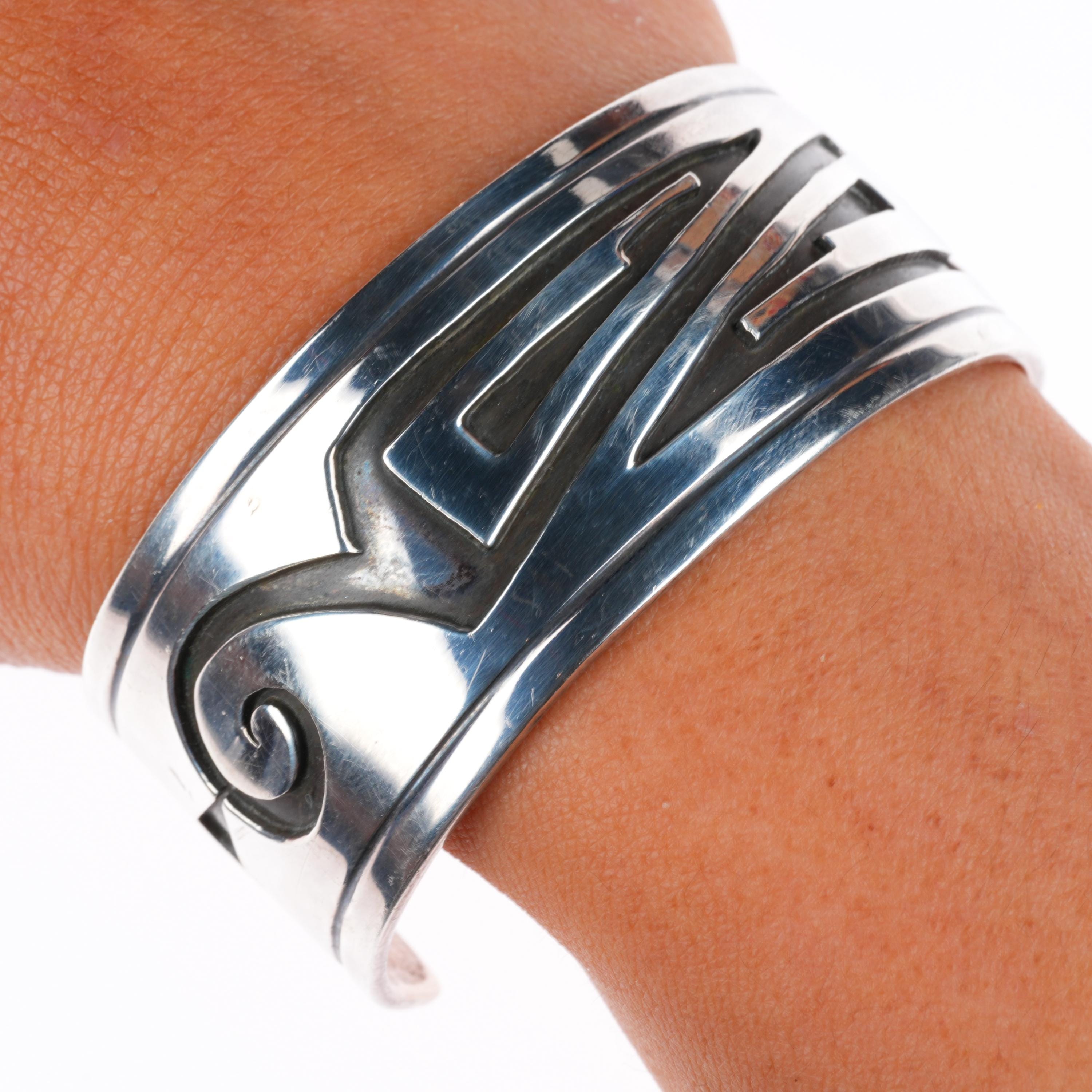 HOPI - Silver Jewelry, bolos, belt buckles, cuff bracelets