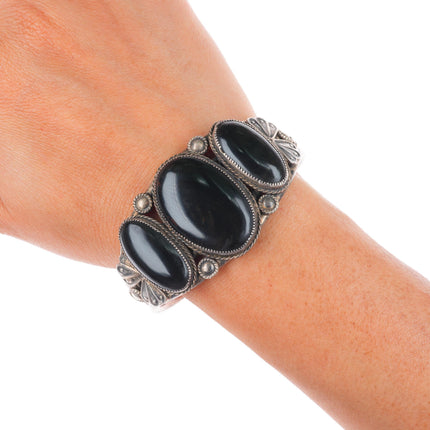 6.5" c1950's Vintage Navajo sterling silver 3 stone onyx cuff bracelet