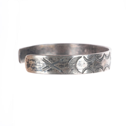 6.9" c1930's Vintage Navajo sterling silver nicely stamped cuff bracelet