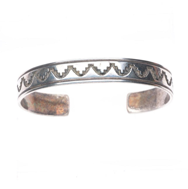 6.75" Tommy Singer Navajo sterling silver slim stacker cuff bracelet