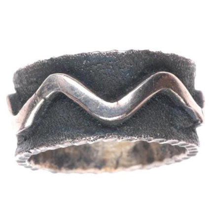 sz8.75 Ernest Rangel Navajo Tufa Cast sterling silver water wave ring