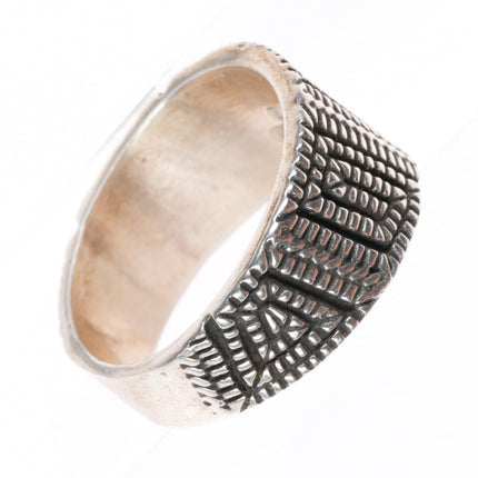 sz8.75 Elgin Tom Navajo sterling silver tapered band ring Maize/corn design