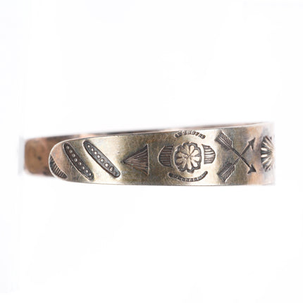6.9" c1920's Antique Navajo sterling silver arrows/whirling logs cuff bracelet