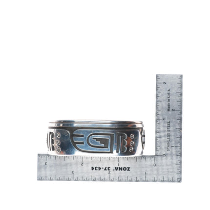 6.8" Rosco Scott Navajo sterling silver cuff bracelet with modernist overlay