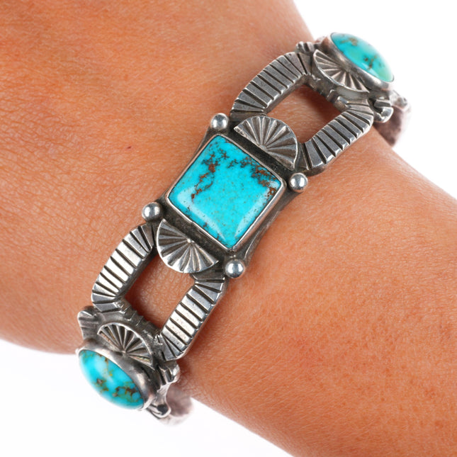 6.5" 30's-40's vintage Navajo sterling silver chiseled cuff bracelet w/turquoise