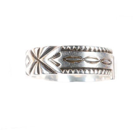 7.5" c1950 Mark Chee Navajo sterling silver deep stamped heavy cuff bracelet