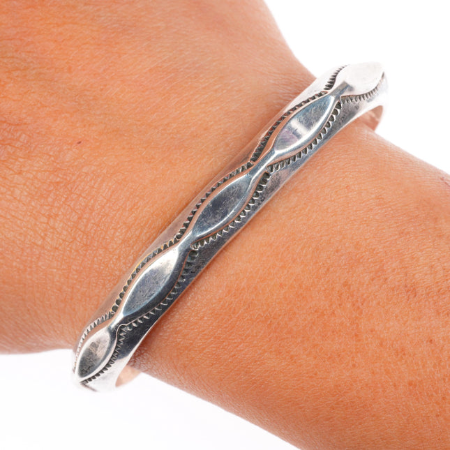 6.5" Tahe Navajo stamped sterling silver carinated cuff bracelet