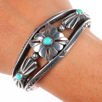 6.4" 30's-40's vintage Navajo sterling silver snake eye turquoise cuff bracelet