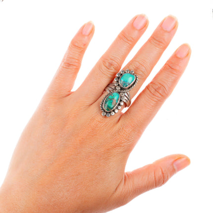 sz7.5 vintage navajo sterling silver ring with 2 nice turquoise stones