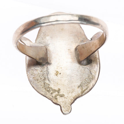 sz9 Bev Etsate Zuni sterling silver carved mother of pearl corn inlay ring