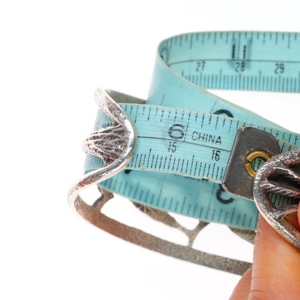 6.4" Gilbert "Dino" Garcia Santo Domingo Pueblo Tufa Cast Corn cuff bracelet
