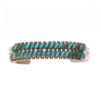 6.1" Vintage 40's-50's Zuni sterling silver slant row turquoise cuff bracelet