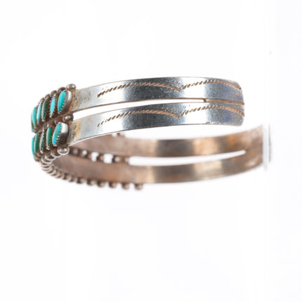 6.1" Vintage 40's-50's Zuni sterling silver slant row turquoise cuff bracelet