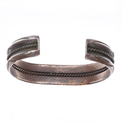 6.25" c1940 Vintage Navajo sterling silver spiderweb turquoise row cuff bracelet