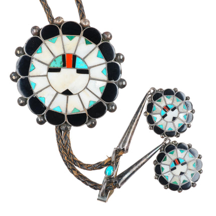 Large c1950 Marie Qualo Zuni sterling silver sunface bolo tie w/fancy tips