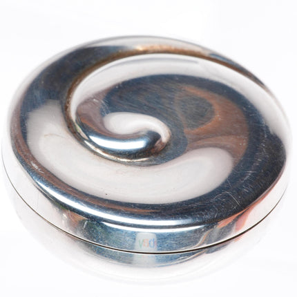 Vivianna Torun Bülow-Hübe (1927–2004) Georg Jensen sterling silver pill box