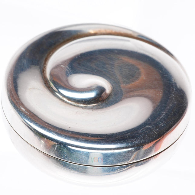 Vivianna Torun Bülow-Hübe (1927–2004) Georg Jensen sterling silver pill box