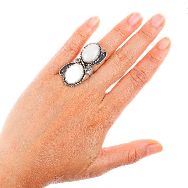 sz6.25 vintage Navajo sterling silver long mother of pearl shell size 6.25 ring