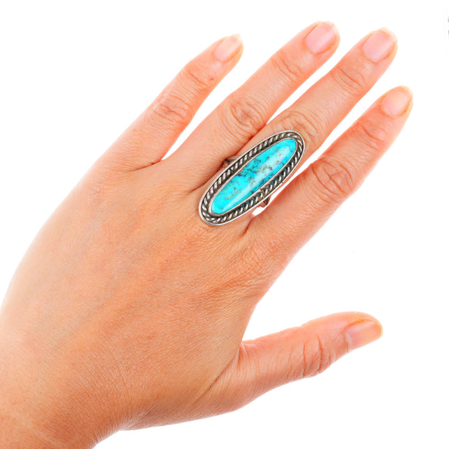 sz8 vintage Navajo sterling silver rope bezel ring with nice turquoise
