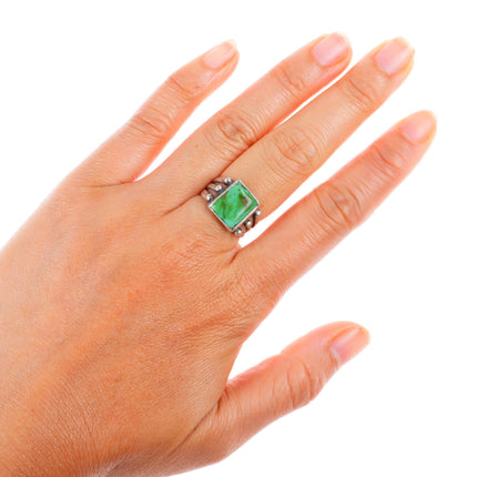 sz 6.5 Antique Navajo ingot silver ring with nice green turquoise