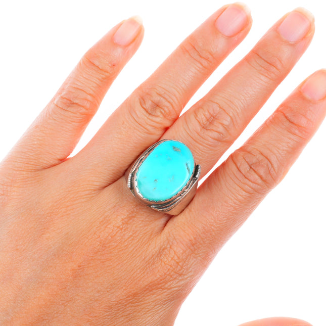 sz11 vintage Navajo sterling silver turquoise ring with feather on side