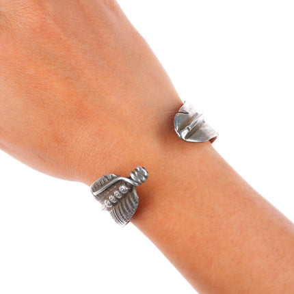 6.25" vintage Native American sterling silver stamped feather cuff bracelet