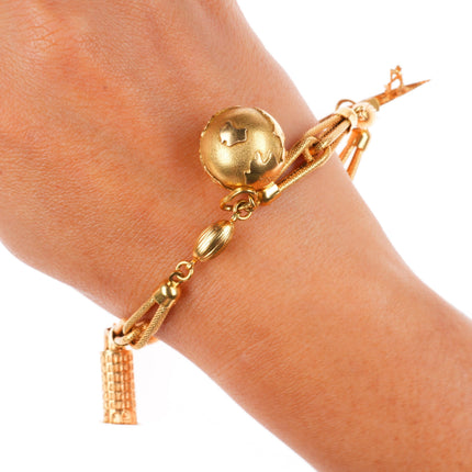 7.5" Vintage 18k Yellow Gold Leaning tower of Pisa, Amphora, charm bracelet