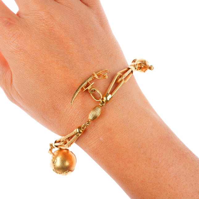 7.5" Vintage 18k Yellow Gold Leaning tower of Pisa, Amphora, charm bracelet