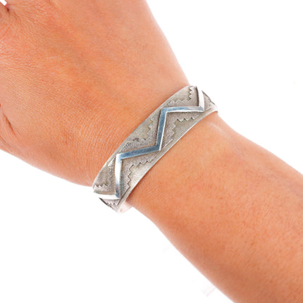 6.4" R.J. Scott Navajo sterling silver modernist tufa cast cuff bracelet