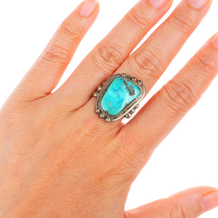 sz8 vintage Navajo sterling silver ring with raindrop bead accents