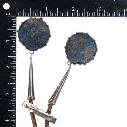 Large c1950 Marie Qualo Zuni sterling silver sunface bolo tie w/fancy tips