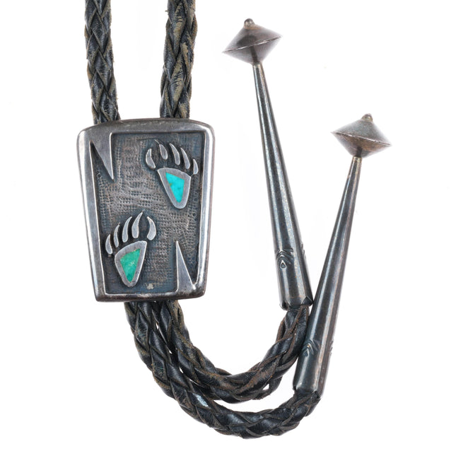 c1960 c-31 vintage Navajo sterling silver turquoise inlaid bear paws bolo tie