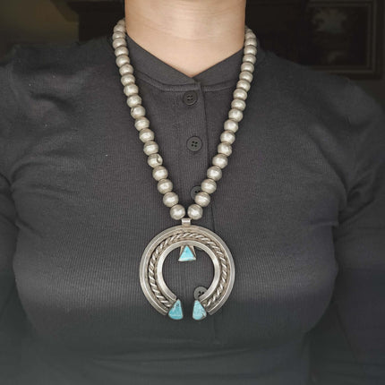 23" Big vintage Navajo sterling silver pearls beaded necklace w/ Turquoise naja