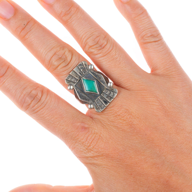 sz7 c1940 Navajo Gem Silica ornate stamped face sterling silver ring