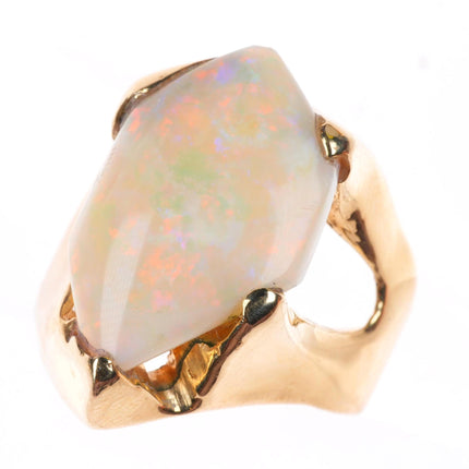 sz8 vintage 14k yellow gold brutalist-modernist southwestern opal ring