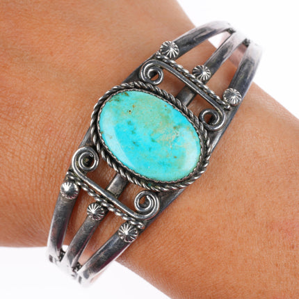 6.9" c1930-40's Navajo vintage sterling silver cuff bracelet with turquoise