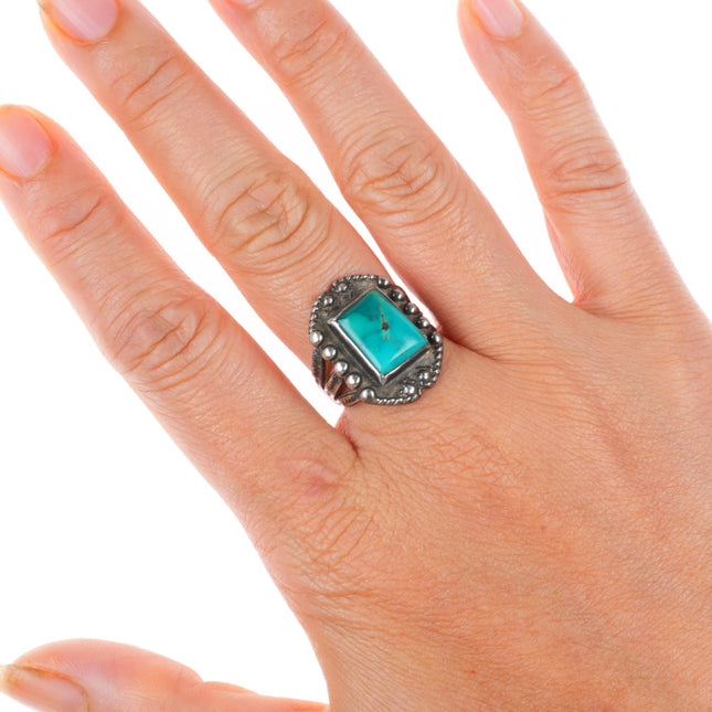 sz8 vintage Navajo Fred Harvey style sterling silver ring with nice turquoise