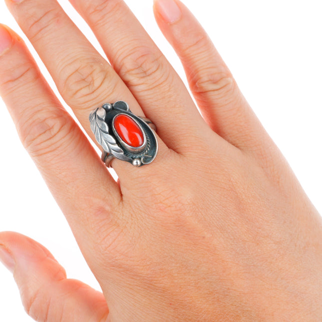 sz8 vintage Navajo sterling silver Mediterranean coral feather ring
