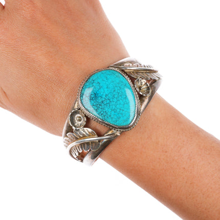 7" vintage Navajo sterling silver webbed turquoise feather/blossom cuff bracelet