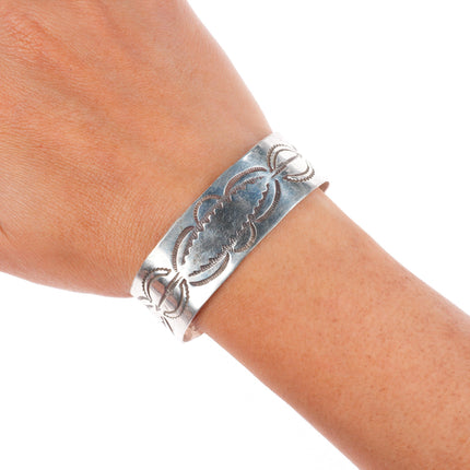 6.25" c1940's Navajo deep stamped sterling silver wide band cuff bracelet